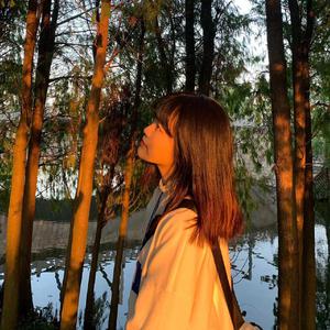 看黄色小偷片不卡
